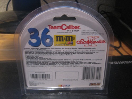 1/64 2002 KEN SCHRADER M&M'S 4TH OF JULY TEAM CALIBER - Picture 2 of 5