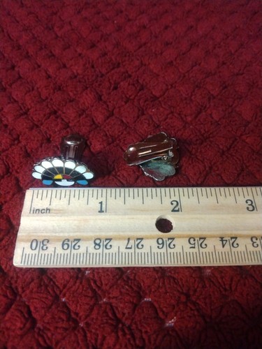 Vintage Zuni Sun Enamel clip on earrings - Picture 6 of 7
