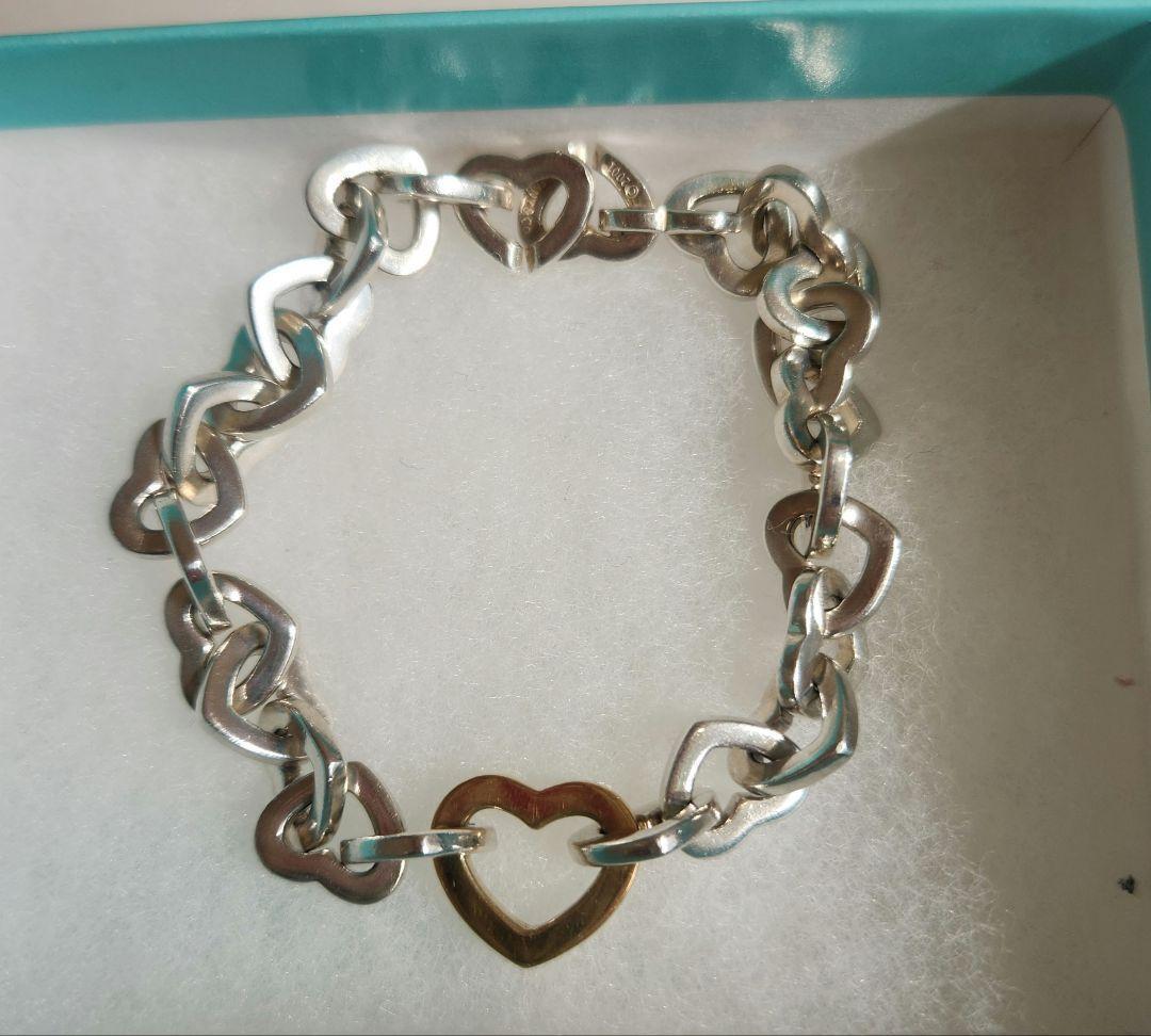 Tiffany & Co. Heart Link Bracelet 18K Gold 750 & Sterling Tiffany & Co. Heart Link Bracelet 18K Gold 750 & Sterling