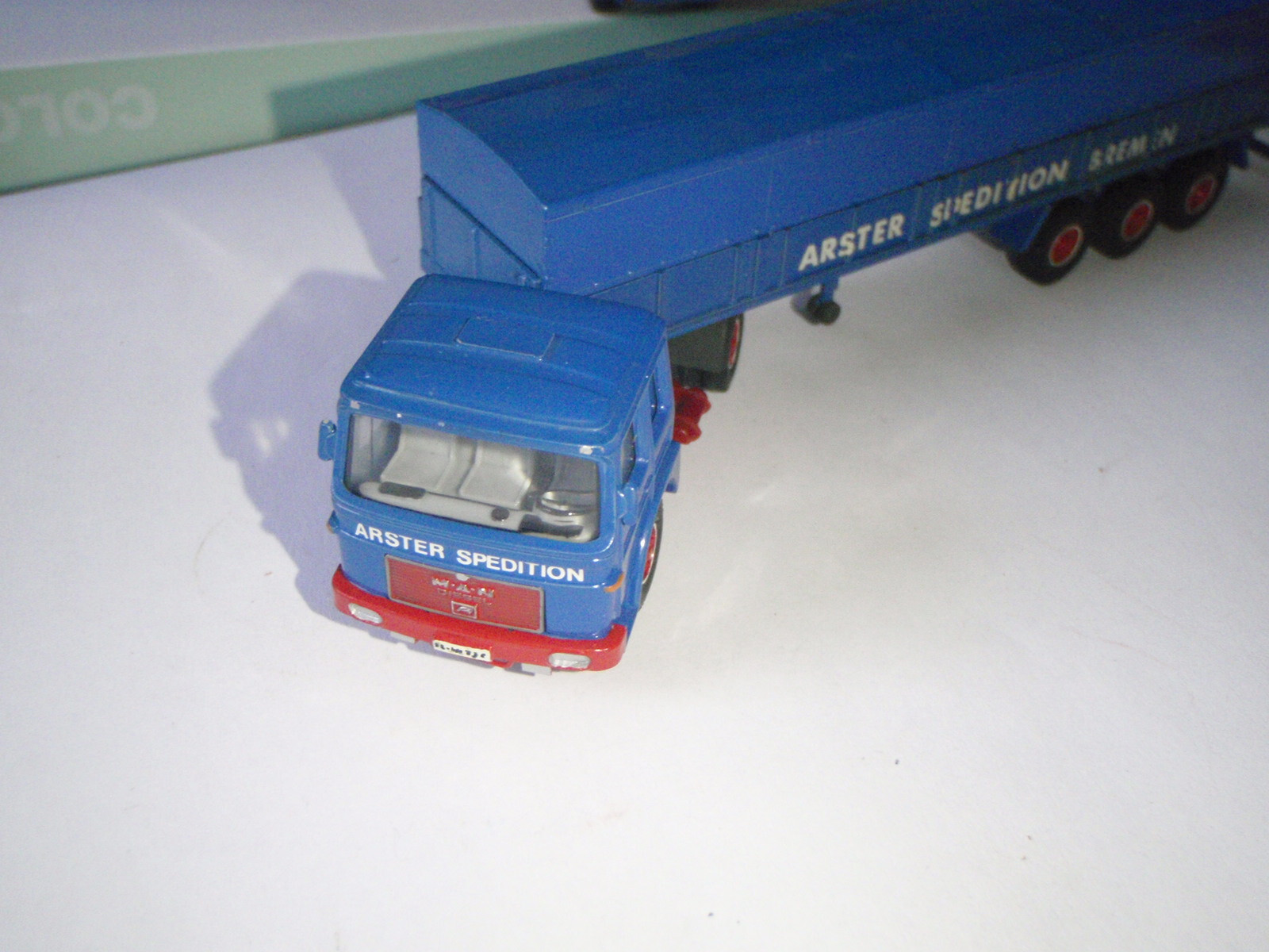 Bild 8 von 9