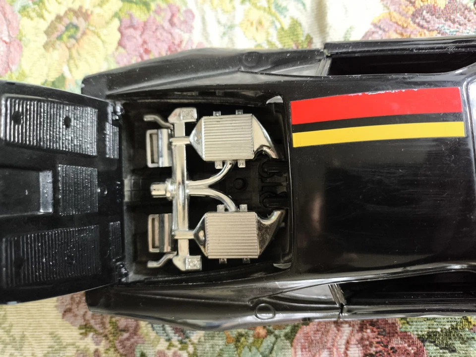 Modellino Auto Ferrari GTO 1984 Polistil 1/16 Vintage DieCast - Nera - Immagine 4 di 4