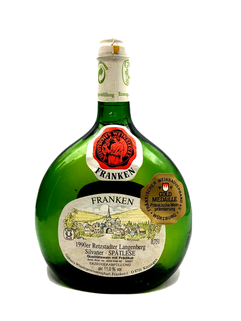 Vintage Franken 1990er Retzstadter Langenberg Silvaner Spatlese Vino Tedesco Vintage Franken 1990er Retzstadter Langenberg Silvaner Spatlese Vino Tedesco