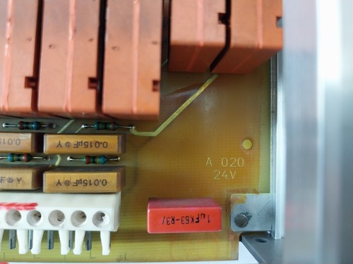Aeg Modicon A020 Plus PLC Extension Unit 211880.00 24V 7628-042.219763.00 - Picture 4 of 12