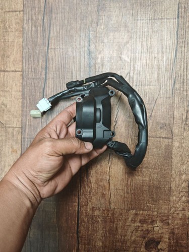Original OEM Right Switch - Picture 6 of 6