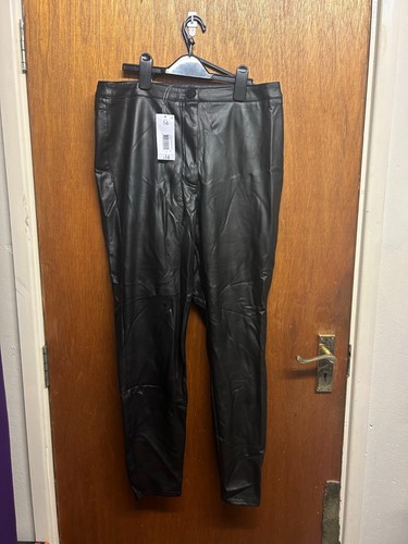 Papaya Black Leggings Size 16 Womens Faux Leather Bottoms BNWT