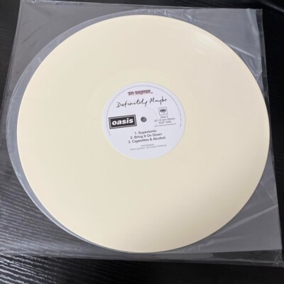 oasis – Definitely Maybe [Ivory vinyl] 71cb83z3-KL._UF1000,1000_QL80_.jpg