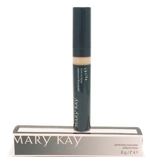 Mary Kay Perfecting Concealer Light Ivory 6 g MHD 07/26