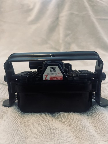 OEM 17-19 Toyota Prius Prime Cruise Control Distance Sensor Assembly 88210-47090 - Bild 2 von 5