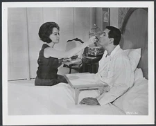 A Very Special Favor ’65 LESLIE CARON FEEDING ROCK HUDSON