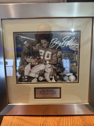 Barry Sanders Detroit Lions Autographed Original Photo 12/21/1997