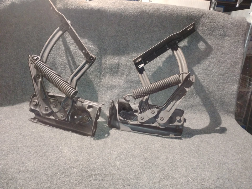 Steering Wheel And Column 63  Chevy Impala    - Image 2 of 4