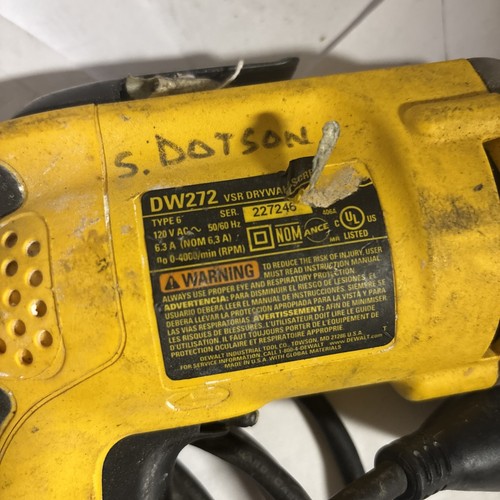 DEWALT DW272 4000RPM VSR Drywall Screwdriver - FOR PARTS OR REPAIR - Picture 2 of 6