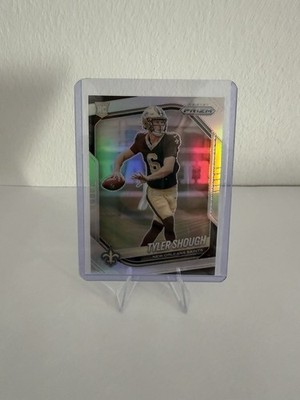 2025 Panini Prizm - Rookies Tyler Shough #327 Silver Prizm New Orleans Saints