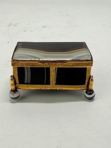 Französische Schmuckschatulle aus gebändertem Achat und Ormolu Mitte des 19. Jahrhunderts, Miniatur - Bild 2 von 10