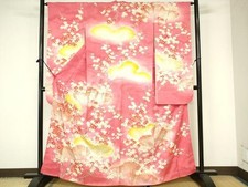 Japanese Kimono Luxurious long-sleeved piece embroidery plum blossom
