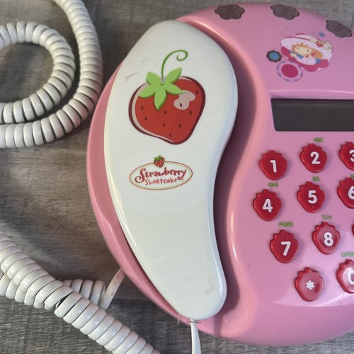 Vtg Strawberry Shortcake Telephone landline 2004 Caller ID Push Button Pink Red - Picture 2 of 6