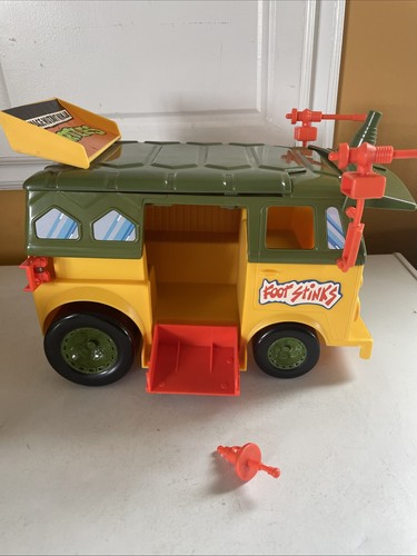 TMNT 1989 PLAYMATES PARTY WAGON VAN INCOMPLETE WITH PARTS  PRE-OWNED - Picture 2 of 10