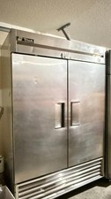 TRUE T-49-HC Two Doors Reach-In Refrigerator Stainless Steel - Good Condition