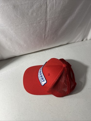 Huckberry Outdoor Gear And More San Francisco, CA Sombrero Rojo de Malla Ajustable - Imagen 4 de 5