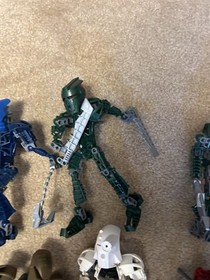 LEGO Bionicle Toa Metru And Vorahk Lot