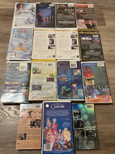 VHS Tapes - Lot Collection: Disney, Star Wars, Christmas & More - Fast Shipping! - Picture 7 of 8
