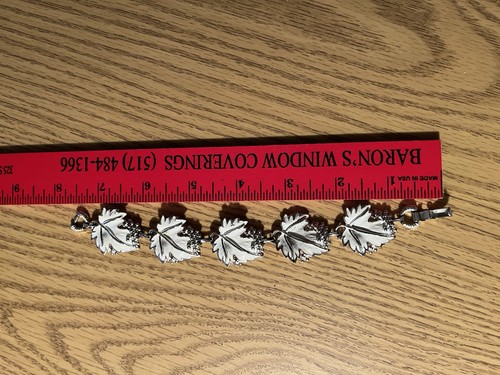 Sarah Coventry Vintage Halskette, Ohrringe, Armband, weiße flüsternde Blätter - Bild 10 von 11