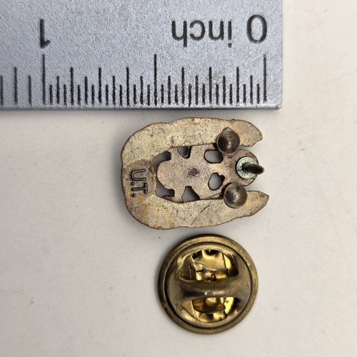 Vtg US Federal Government Military Civil Service 15 Years Copper Tone Lapel Pin - Picture 8 of 9