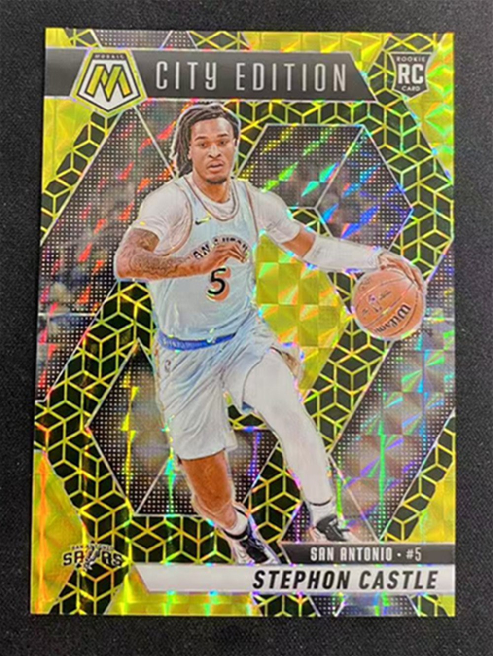 2024-25 Panini Mosaic Stephon Castle #290 City Edition FOTL Gold Spectris RC /10