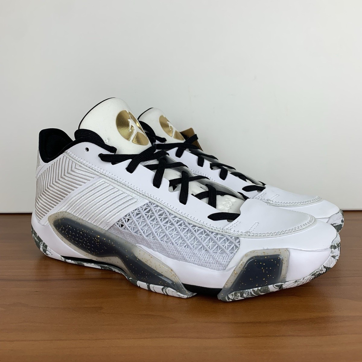 スニーカー Air Jordan XXXVIII Low Basketball Shoes Nike Air Jordan XXXVIII 38 Low Basketball Shoes White FD2326