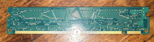 Micron MEMORY 32MB 168PIN MT4LSDT464AG-10CD2 PC100-322-620 - Picture 2 of 4