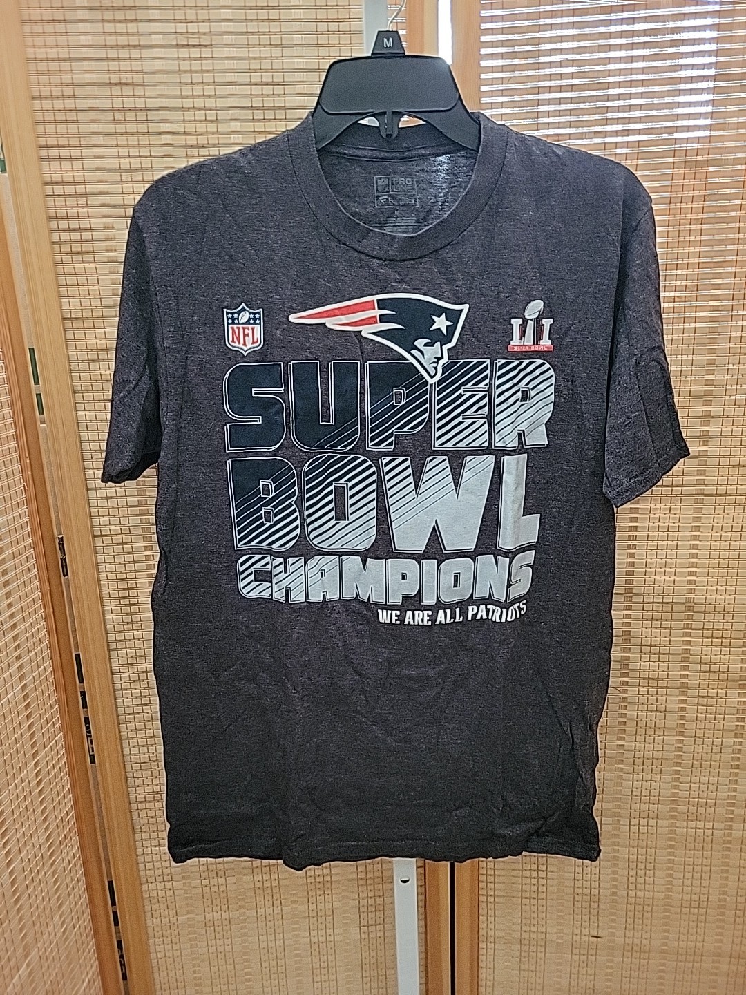 Picture 1 of 12