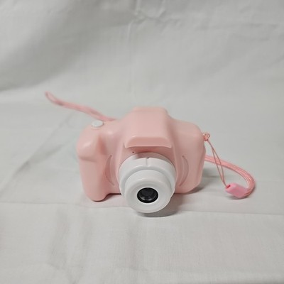 Kids Digital Camera 2'' Color Display Screen Pink w/cord and SD card - working
