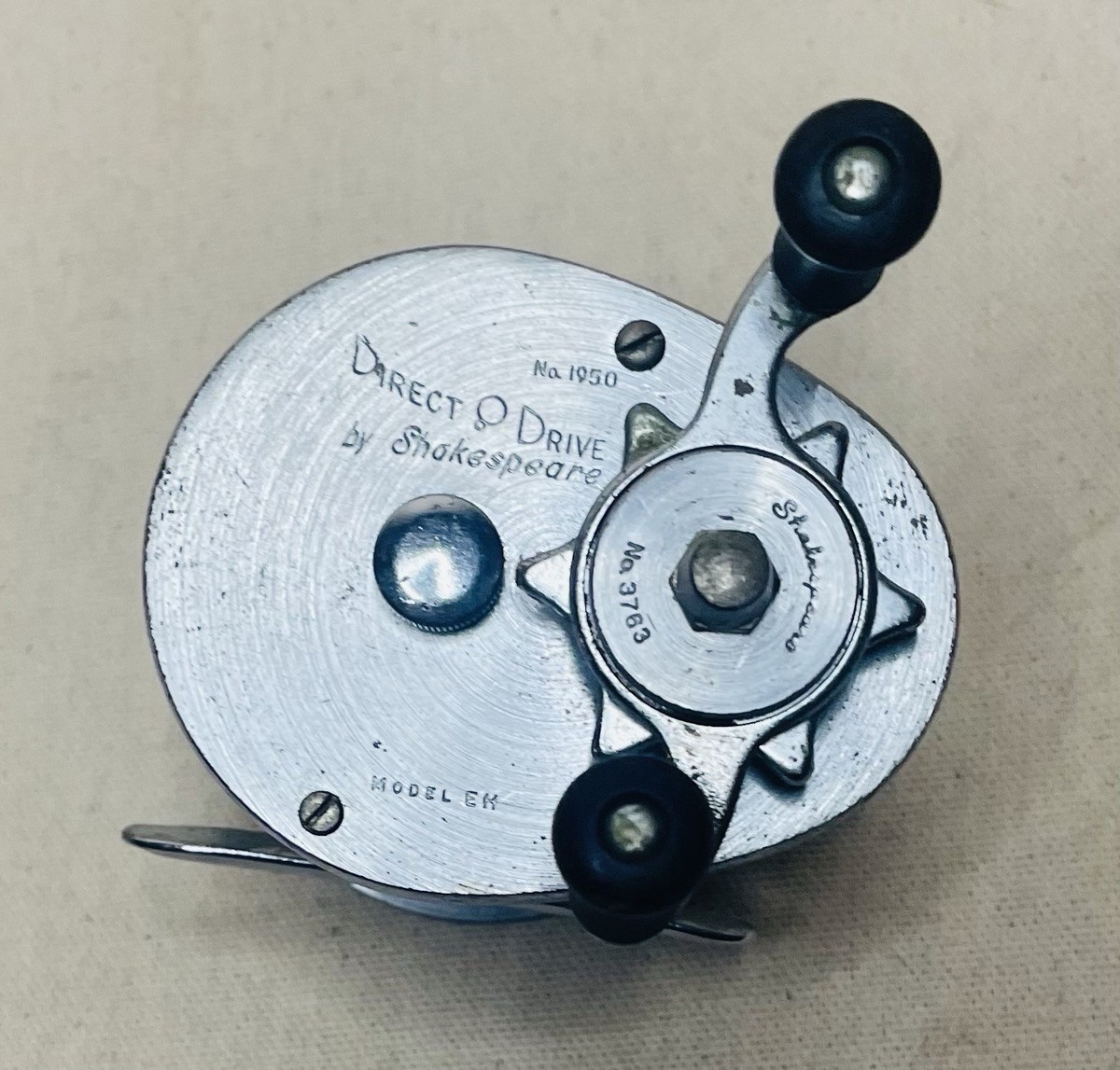 Vintage SHAKESPEARE No. 1950 DIRECT DRIVE Model FC Bait Casting