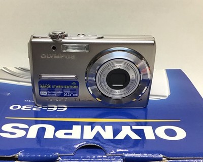 デジタルカメラ Olympus FE-230 Olympus FE FE-230 7.1MP Digital Camera - Silver for sale