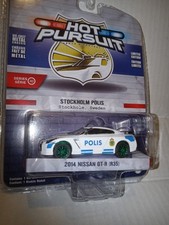 Greenlight Hot Pursuit 2014 Nissan GT-R (R35) Stockholm Polis Sweden Green Chase