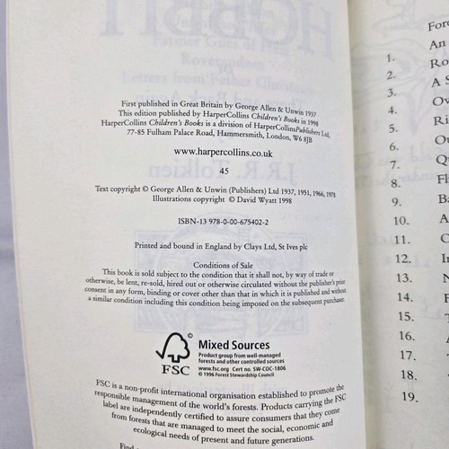 The Hobbit (Essential Modern Classics) Paperback Book - 1998 Vtg - Picture 7 of 7