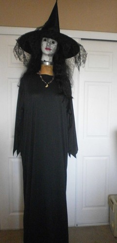 Female Witch Costume Large - Picture 11 of 11