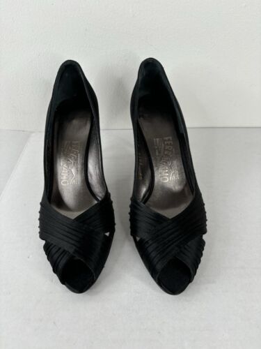 Salvatore Ferragamo Societe schwarze hochhackige Satinschuhe Italien Damen 6,5 B - Bild 4 von 11