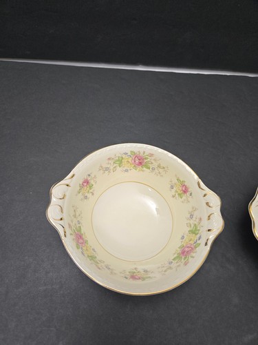Homer Laughlin Eggshell Georgian 2 Handled Soup Bowls Pink/Yellow Roses H44N5 - Picture 2 of 9