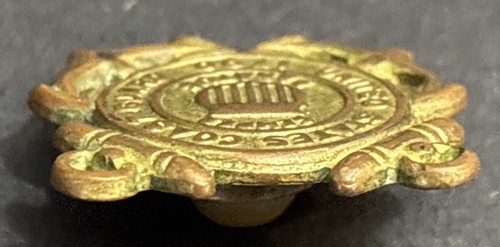 WWII Era USCG Coast Guard Hat Cap Badge Insignia Screwback 1” Semper Paratus - Picture 3 of 9