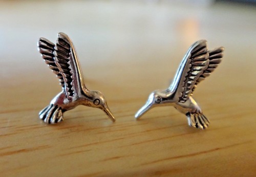 Sterling Silver TINY 9x10mm Hummingbird Studs Posts Earrings!  - Picture 1 of 4