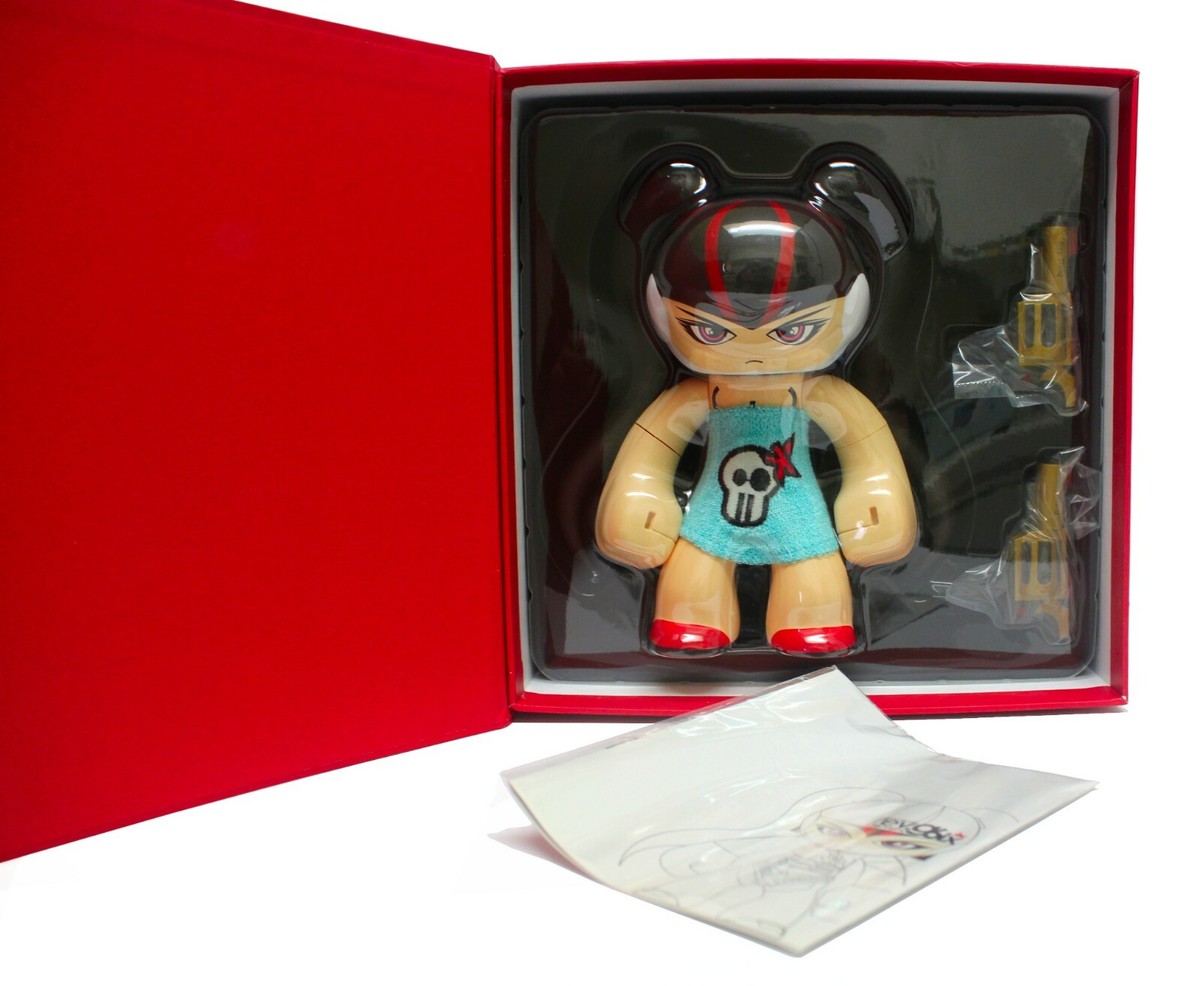 New 2013 SDCC Rotobox Revolver Girl Barenaked Six Kuso Vinyl
