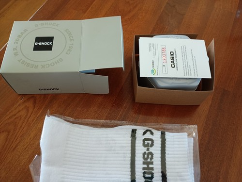 Casio G-SHOCK G-SQUAD GMD-B800 Women's Series - Step Tracker/ Bluetooth ( NEW ) - Picture 4 of 11