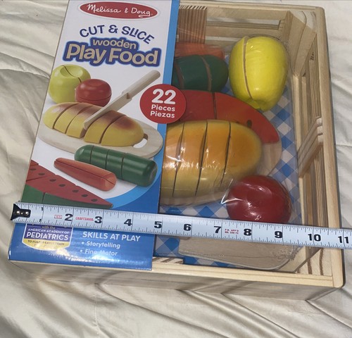 Melissa and Doug Cut and Slice Wooden Play Food *NEW - Picture 8 of 8