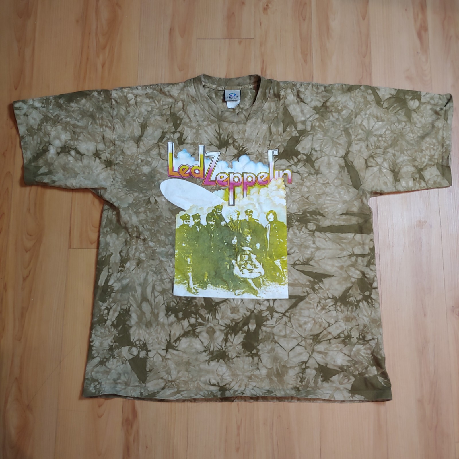 Picture 1 of 6