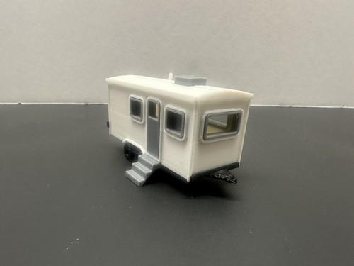 HO - Rimorchio camper/campeggio in scala camper moderno Winnebago 1:87 dettaglio esterno - Foto 12 di 13