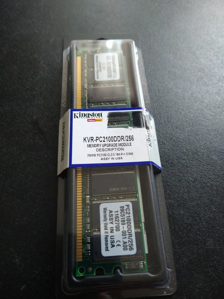 Kingston RAM Memory Module 256MB PC2100 CL2.5 non-ECC 184 Pin KVR266X64C25/256-R - Image 2 of 4