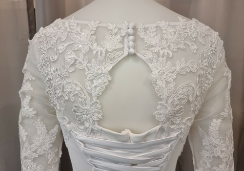Brautkleid Neu Gr. 36 Maßgeschneidert Weiß Echten Swarovski - Bild 10 von 12