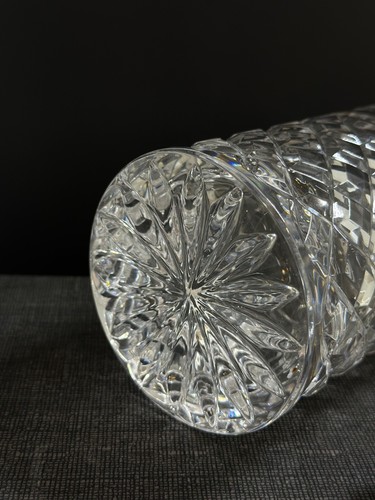 Vintage Karaffe aus geschliffenem Glas mit Stopfen Posten 2 - Bild 10 von 17