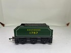 Foto 18 di 24